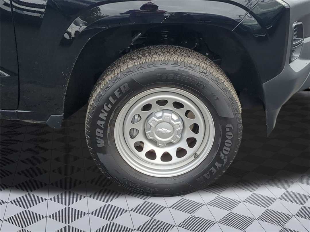 2023 Chevrolet Colorado Work - Image 30