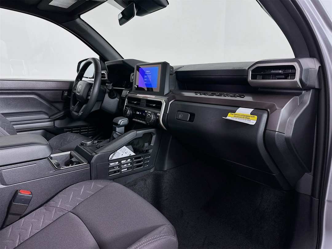 2025 Toyota Tacoma SR5 - Image 27