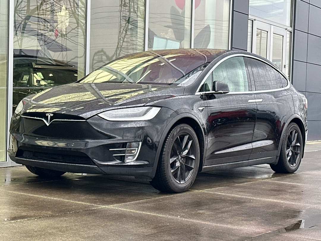 2018 Tesla Model X 100D - Image 7