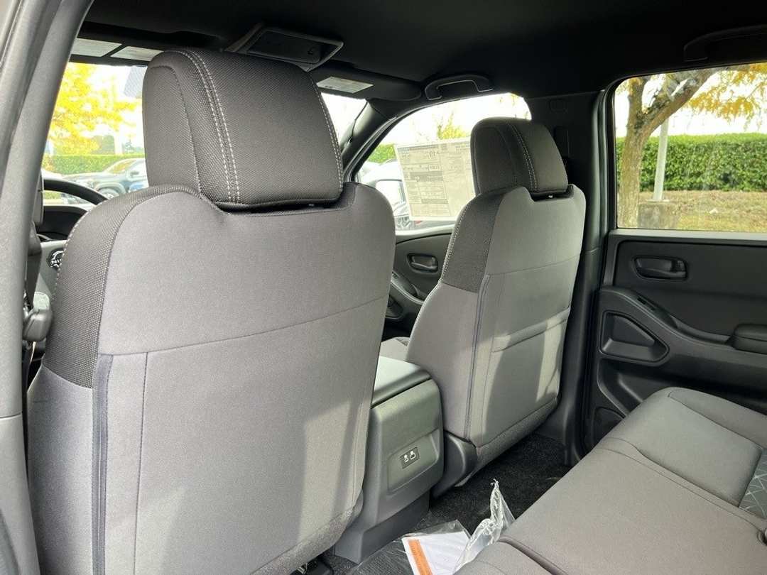 2026 Nissan Frontier SV - Image 28