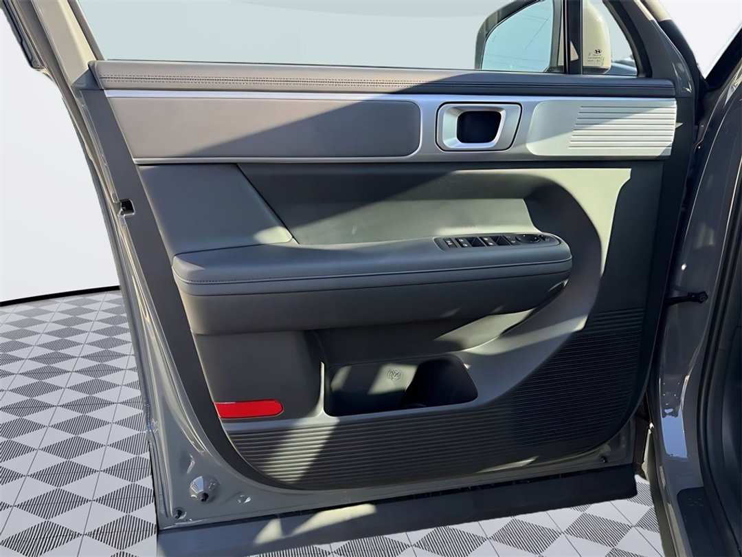 2026 Hyundai Santa Fe SEL - Image 11