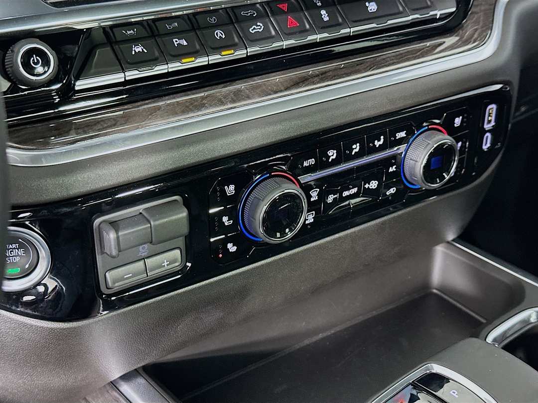 2025 Chevrolet Silverado 1500 LTZ - Image 17