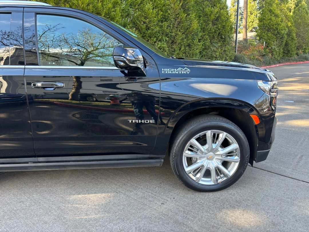 2021 Chevrolet Tahoe High Country - Image 3