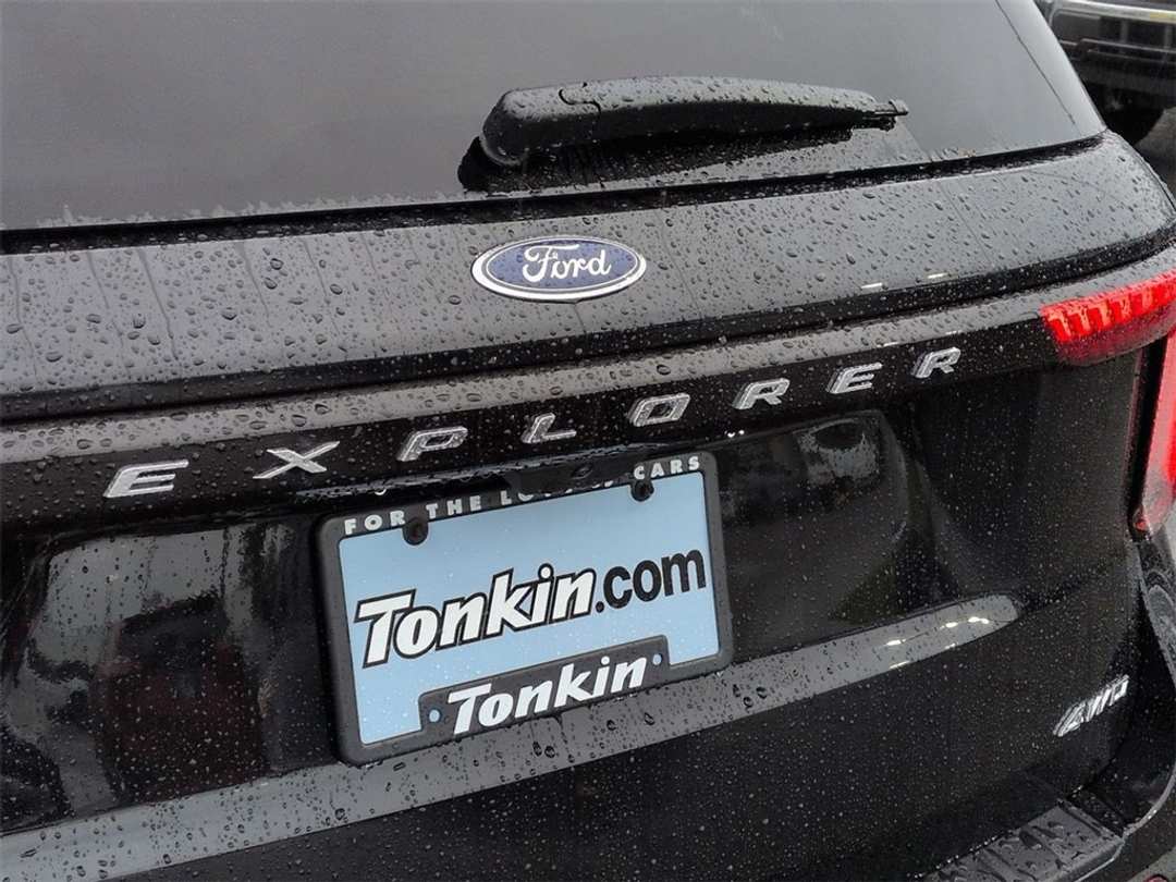 2026 Ford Explorer Active - Image 27