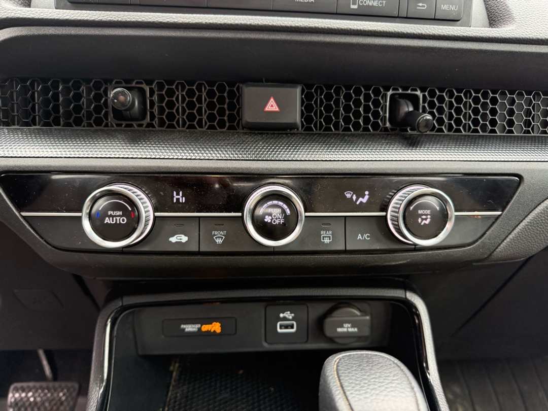 2024 Honda CR-V LX - Image 15