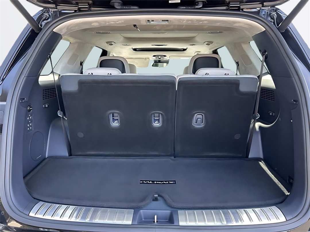 2025 Hyundai Palisade Calligraphy - Image 28