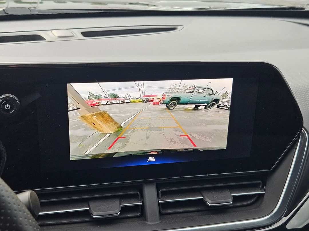 2025 Chevrolet Trax 2RS - Image 21