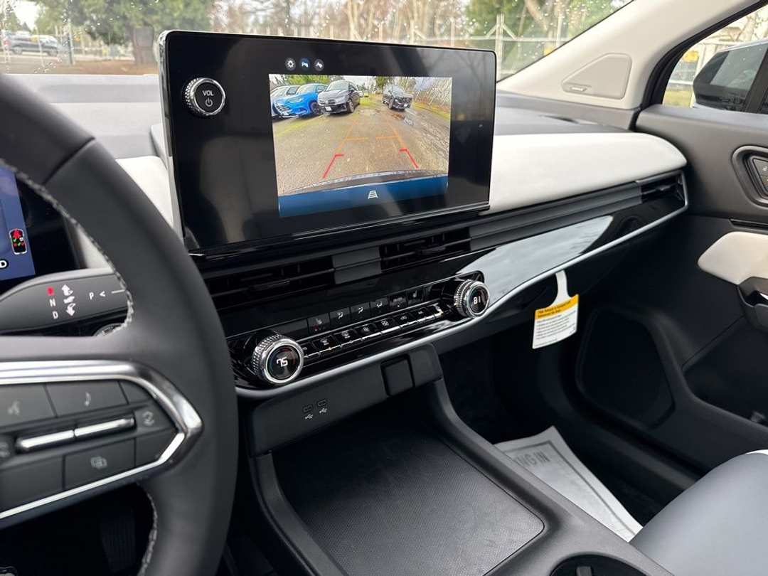 2025 Honda Prologue Touring - Image 21