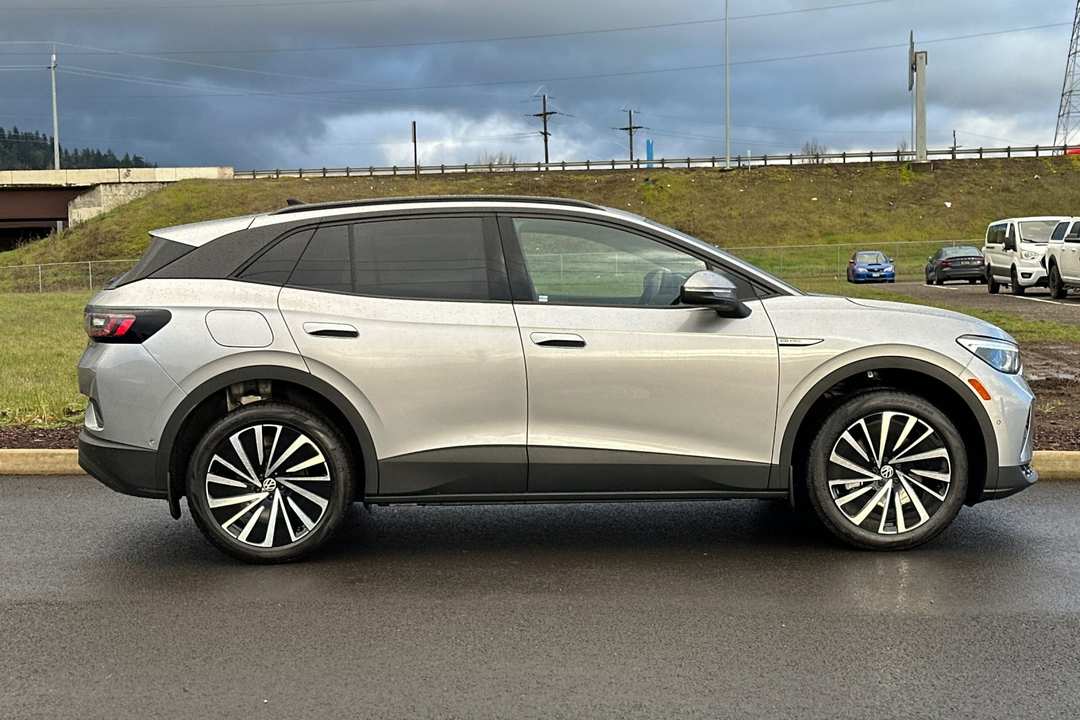 2026 Volkswagen Id.4 Pro - Image 2