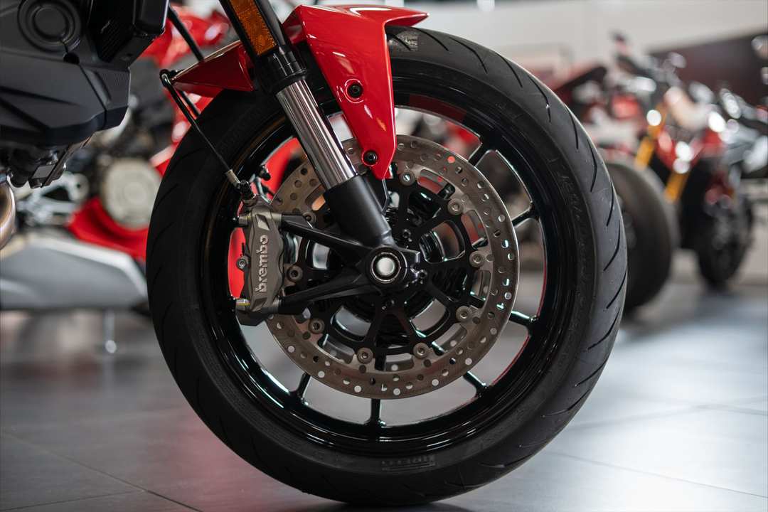 2025 Ducati Monster + - Image 4