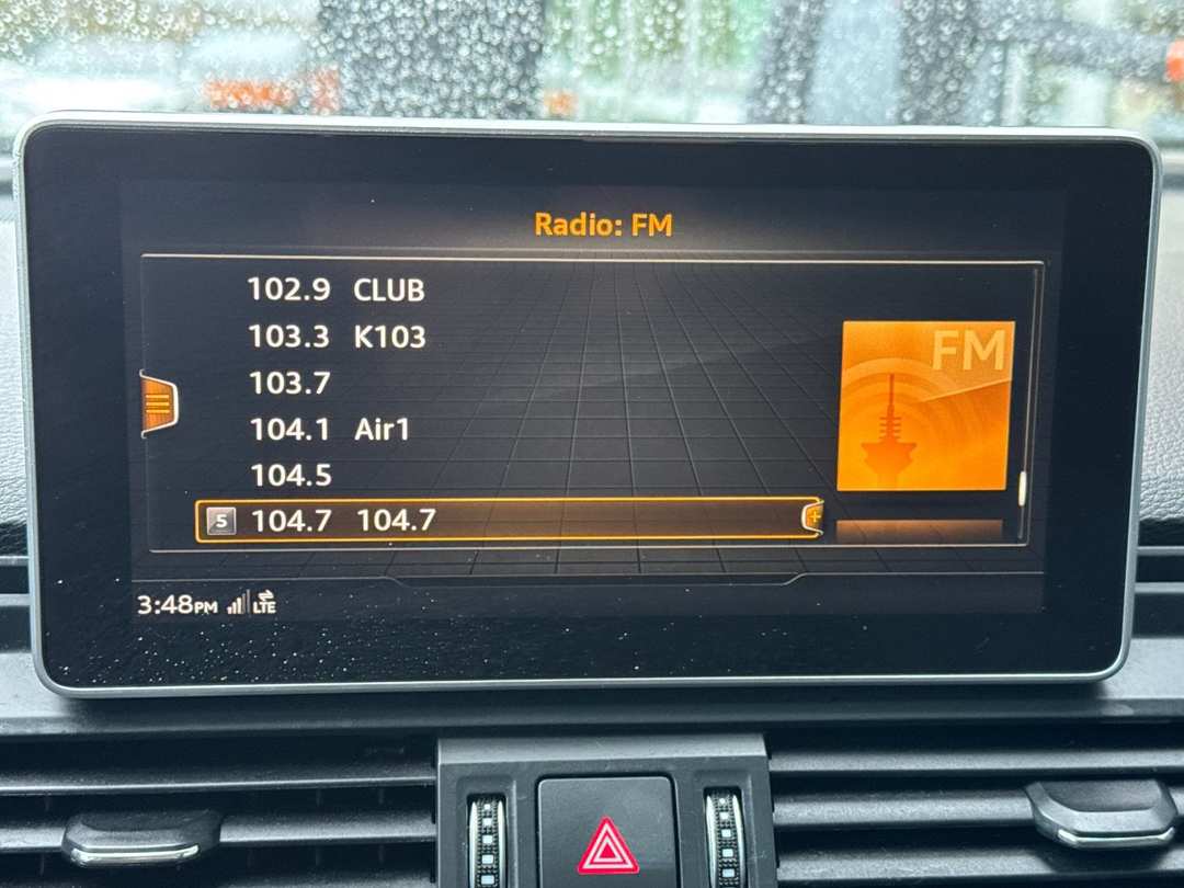 2018 Audi Q5 2.0T Premium Plus - Image 17