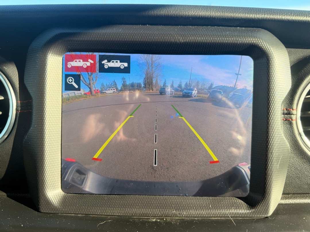 2020 Jeep Gladiator Rubicon - Image 42