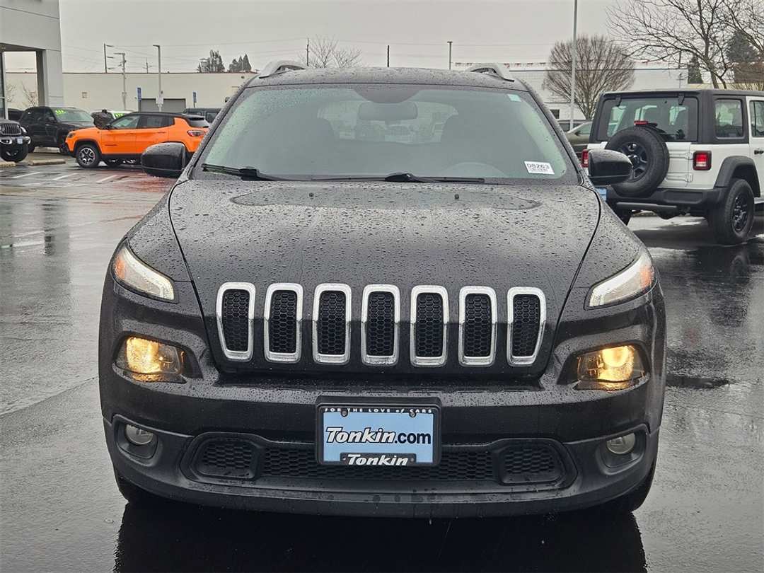 2016 Jeep Cherokee Latitude - Image 9