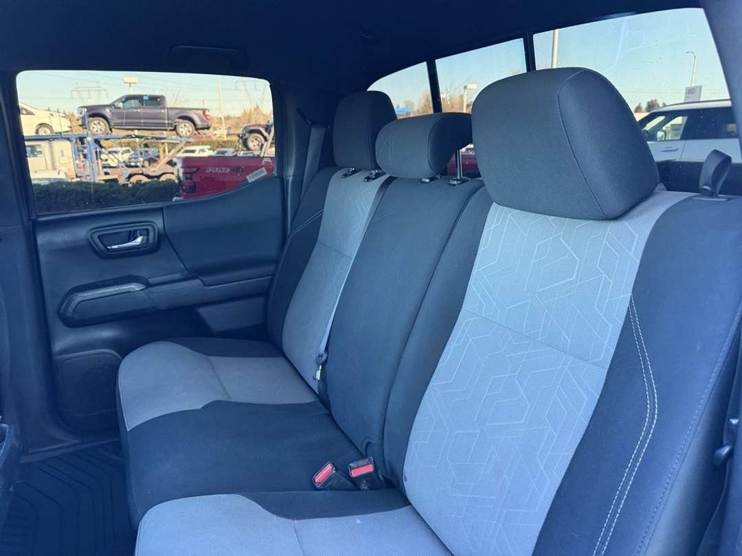 2021 Toyota Tacoma TRD OffRoad - Image 29