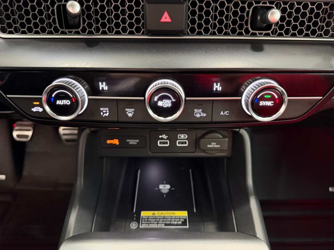 2024 Honda Civic Type R - Image 21