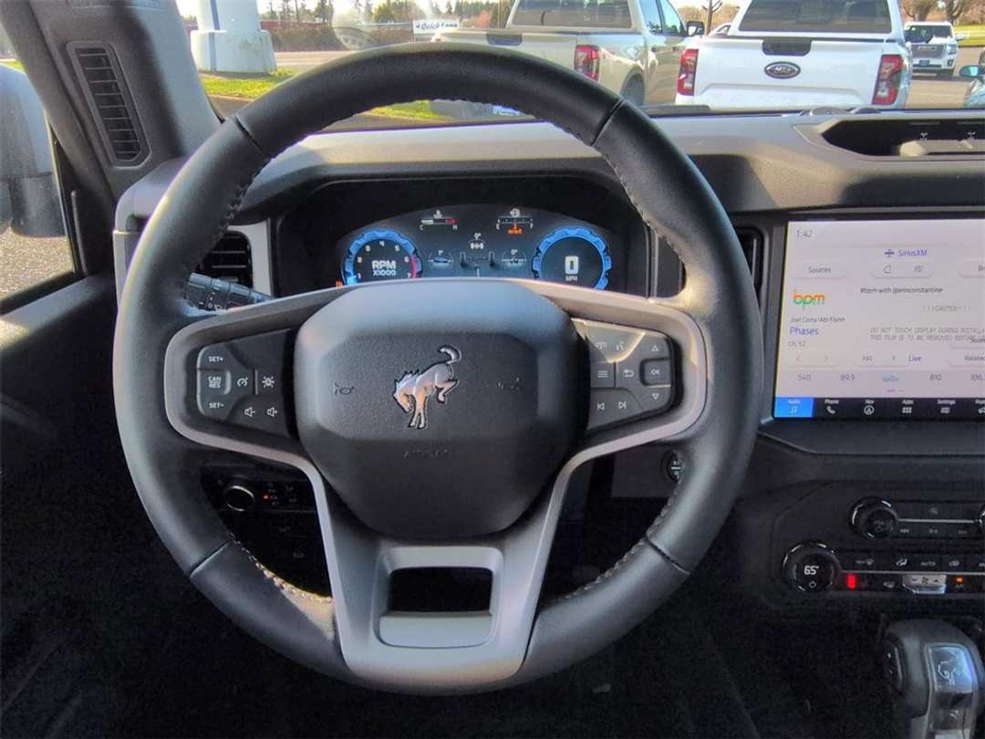 2025 Ford Bronco Big Bend - Image 14