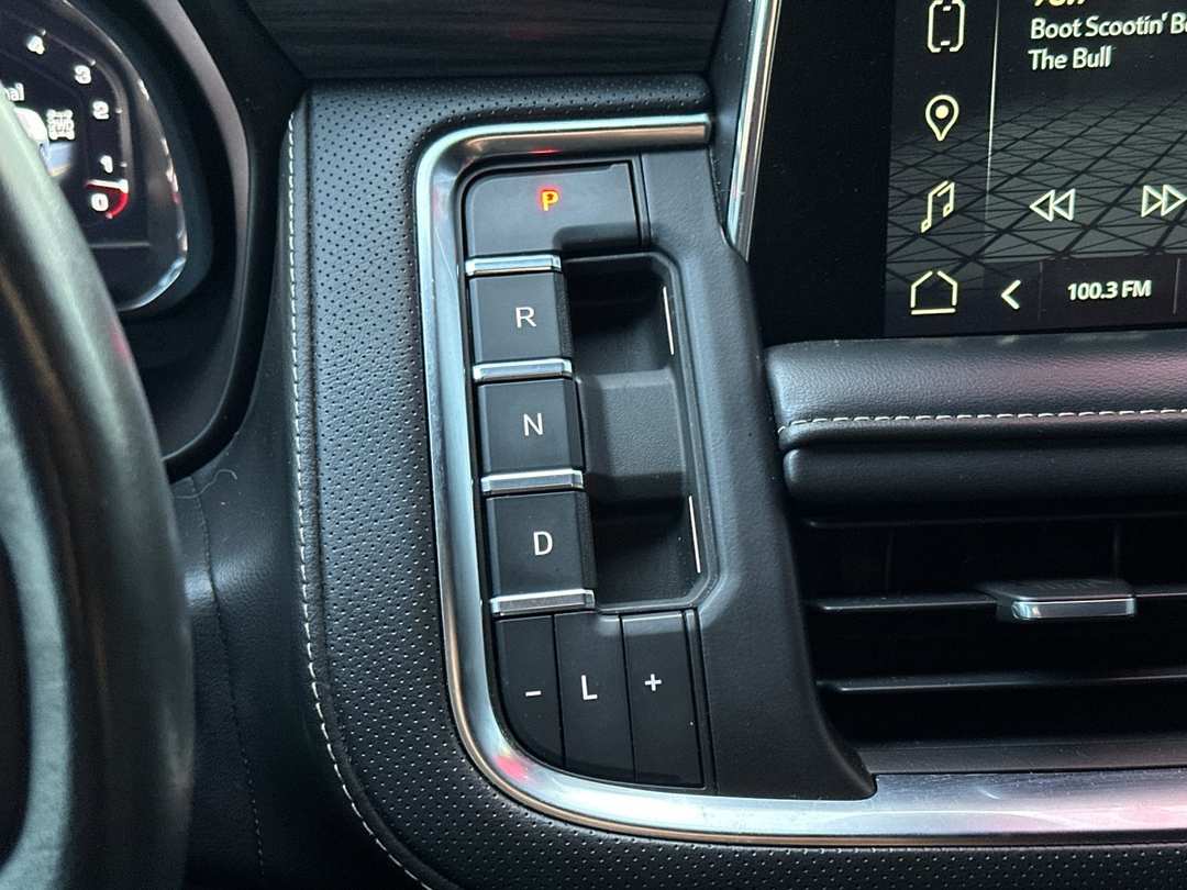 2022 GMC Yukon Xl SLT - Image 21