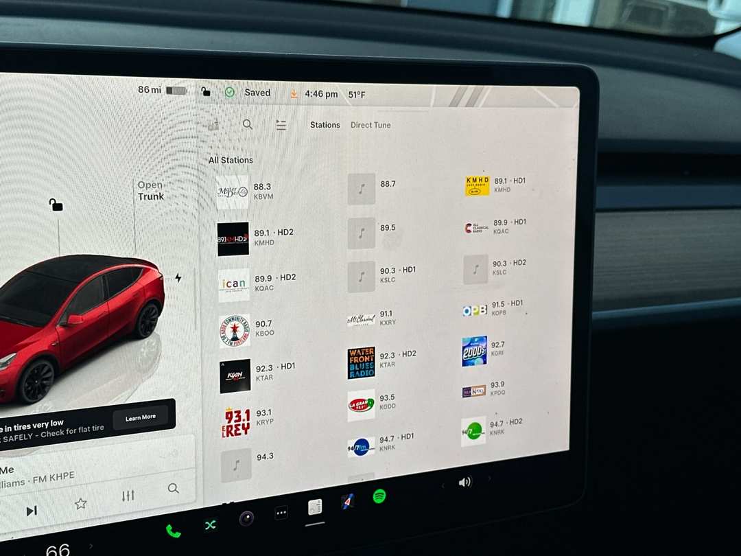 2023 Tesla Model Y Long Range - Image 17