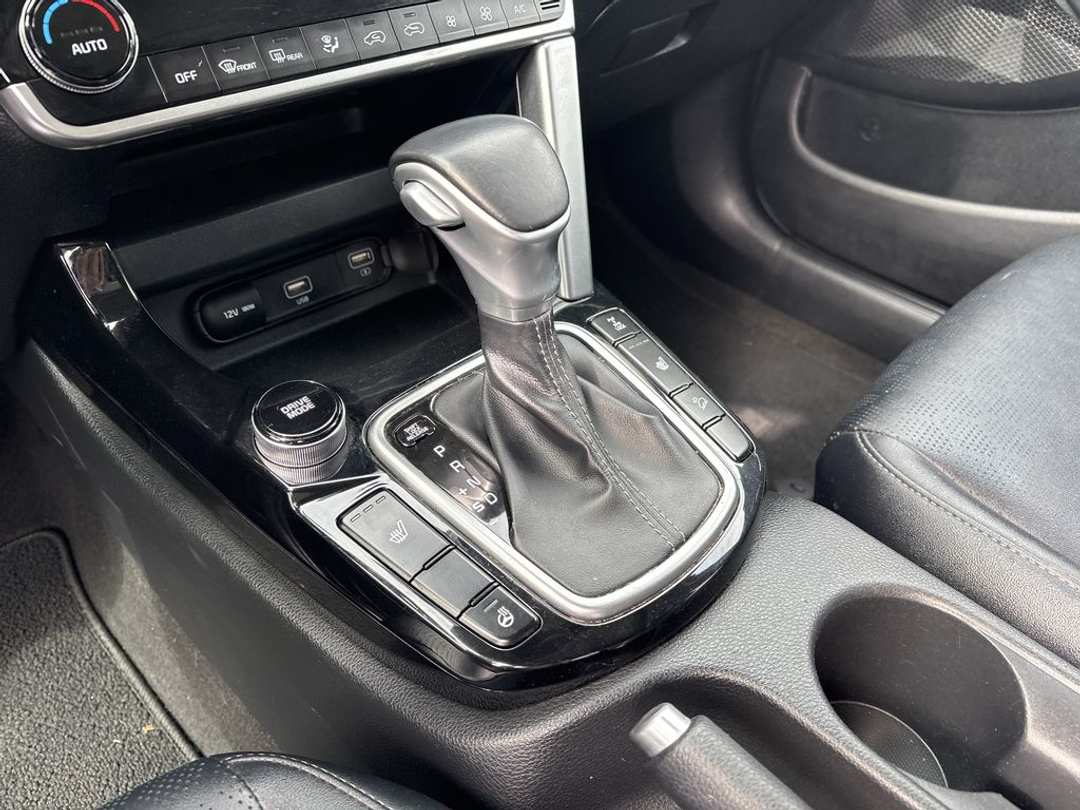 2021 Kia Seltos EX - Image 3