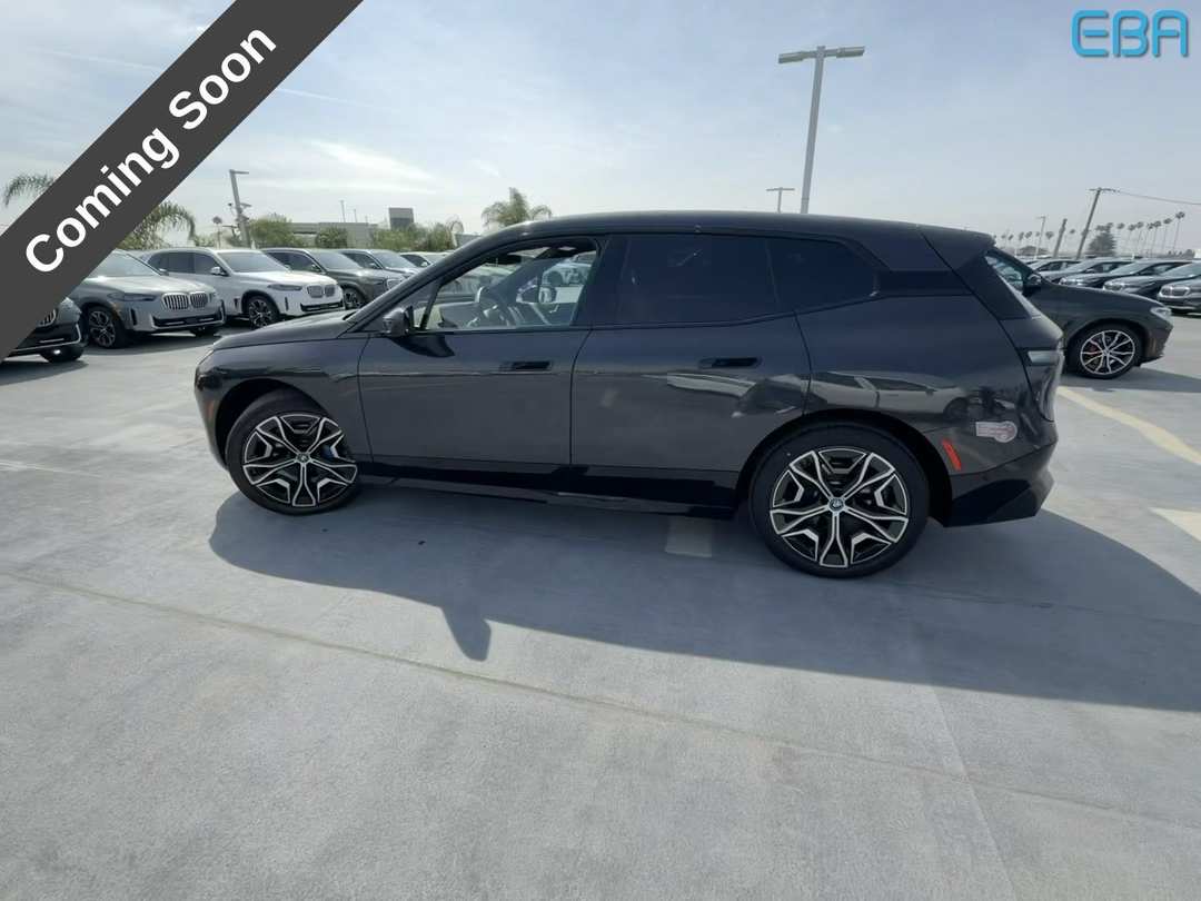 2024 BMW Ix xDrive50 - Image 3