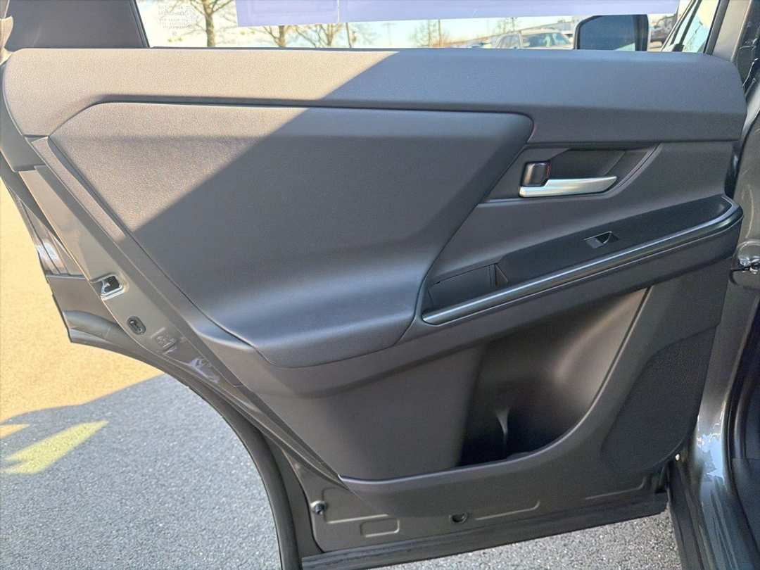 2026 Subaru Solterra Premium - Image 16