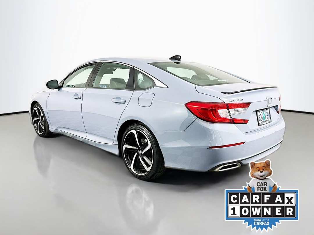 2022 Honda Accord Sport - Image 6