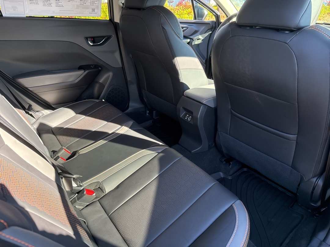 2025 Subaru Crosstrek Limited - Image 25