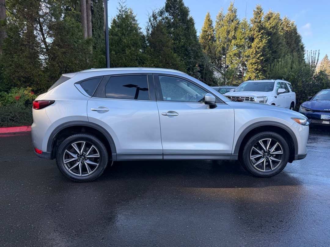 2018 MAZDA CX-5 Touring - Image 18