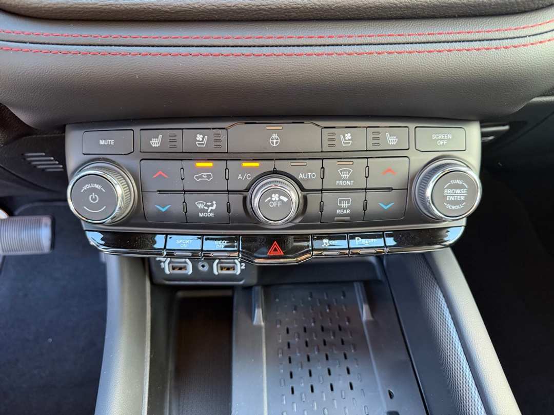 2026 Dodge Durango GT HEMI V8 - Image 24