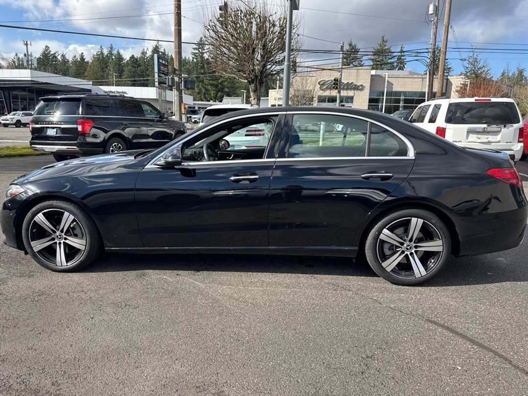 2025 Mercedes-Benz C-Class C 300 - Image 4