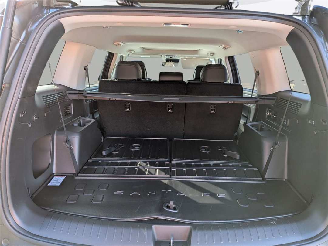 2026 Hyundai Santa Fe XRT - Image 28