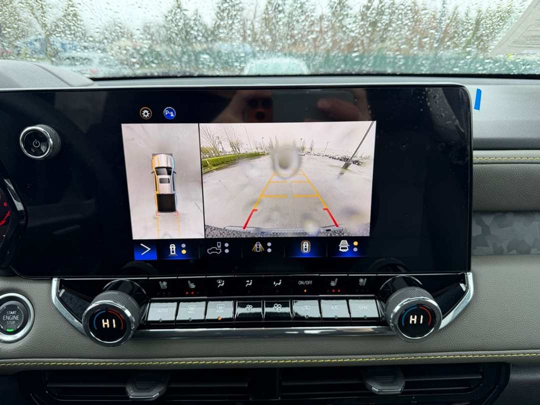 2024 Chevrolet Colorado ZR2 - Image 23