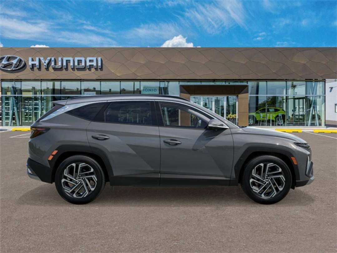 2026 Hyundai Tucson Limited - Image 7