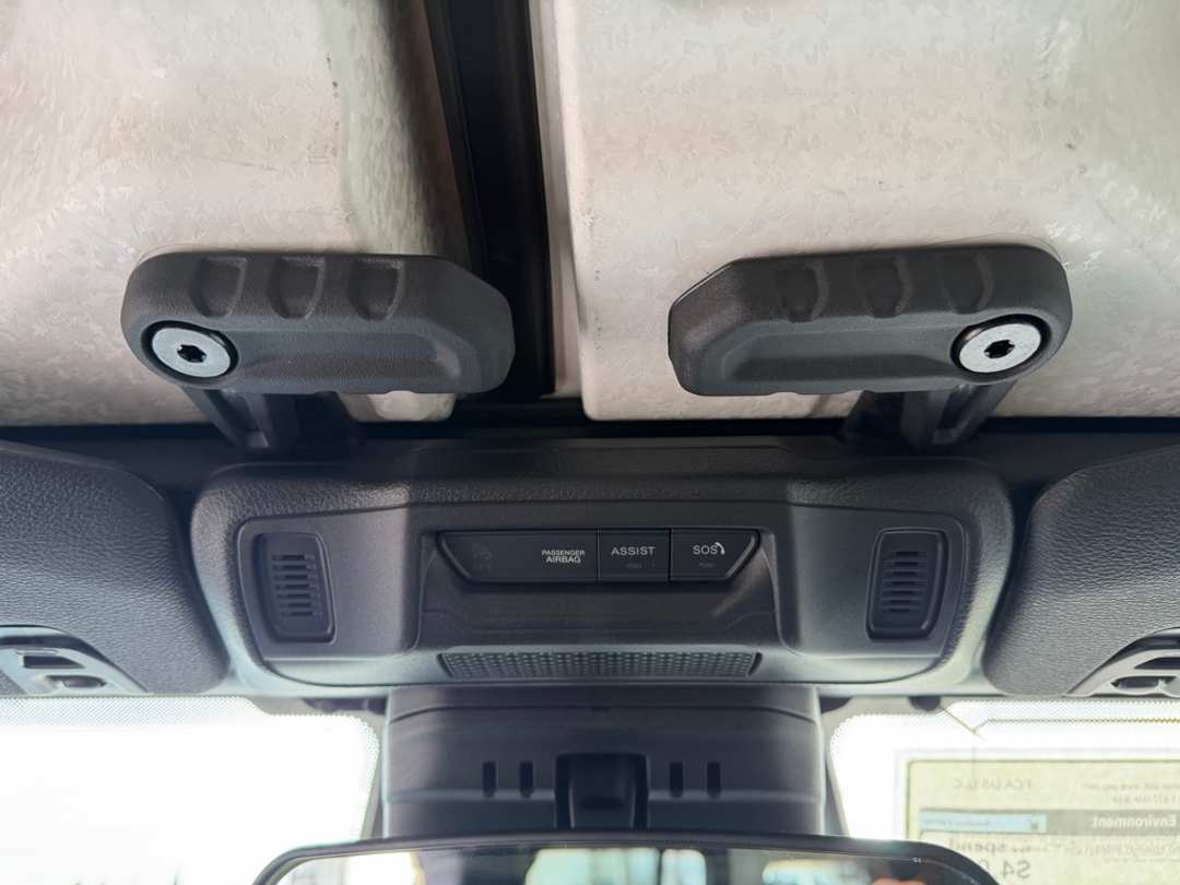 2026 Jeep Wrangler Willys - Image 28