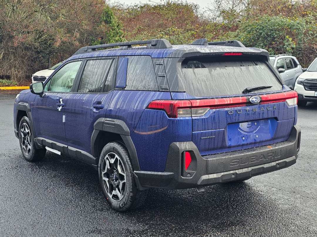 2026 Subaru Outback Touring - Image 3