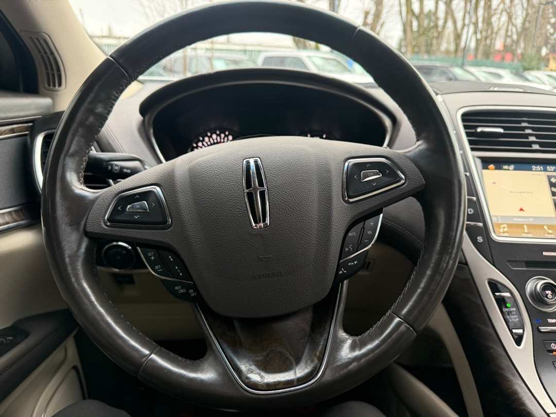 2018 Lincoln Mkx Reserve - Image 28