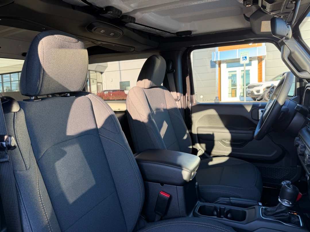 2026 Jeep Wrangler Sport - Image 29