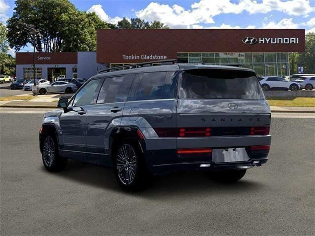 2026 Hyundai Santa Fe Calligraphy - Image 5