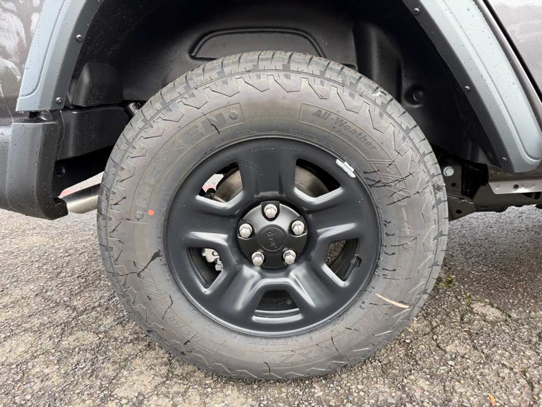 2026 Jeep Wrangler Sport - Image 10