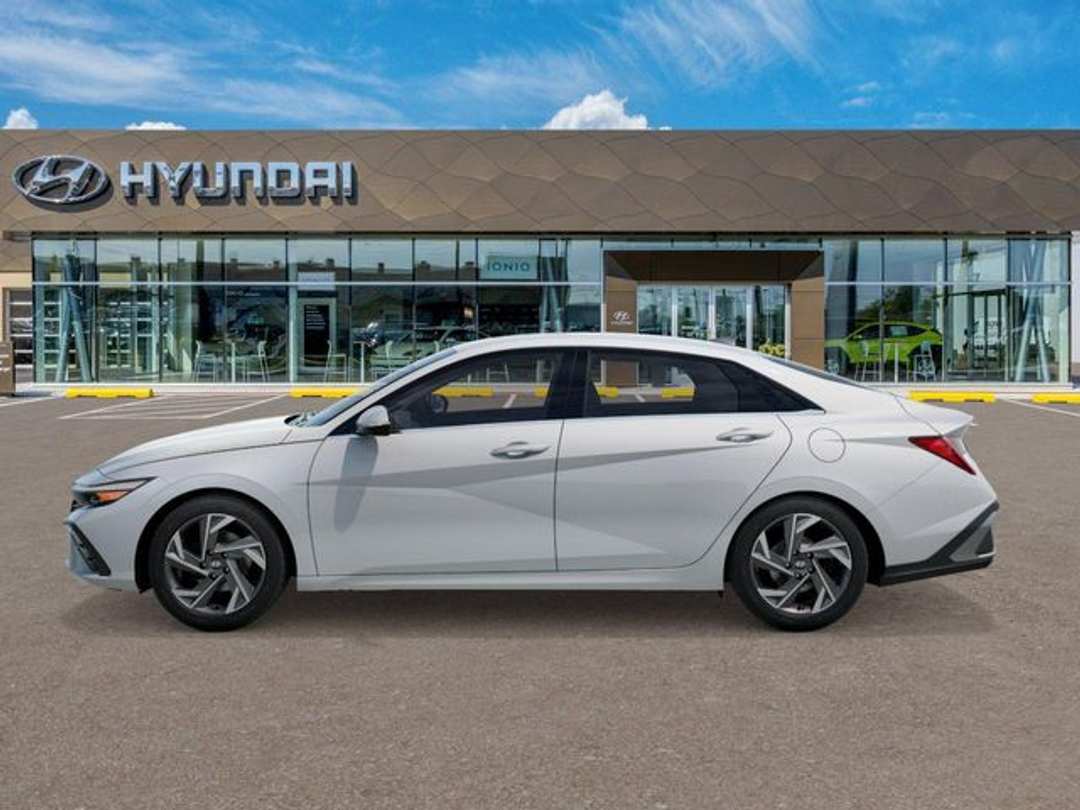 2026 Hyundai Elantra Limited - Image 3