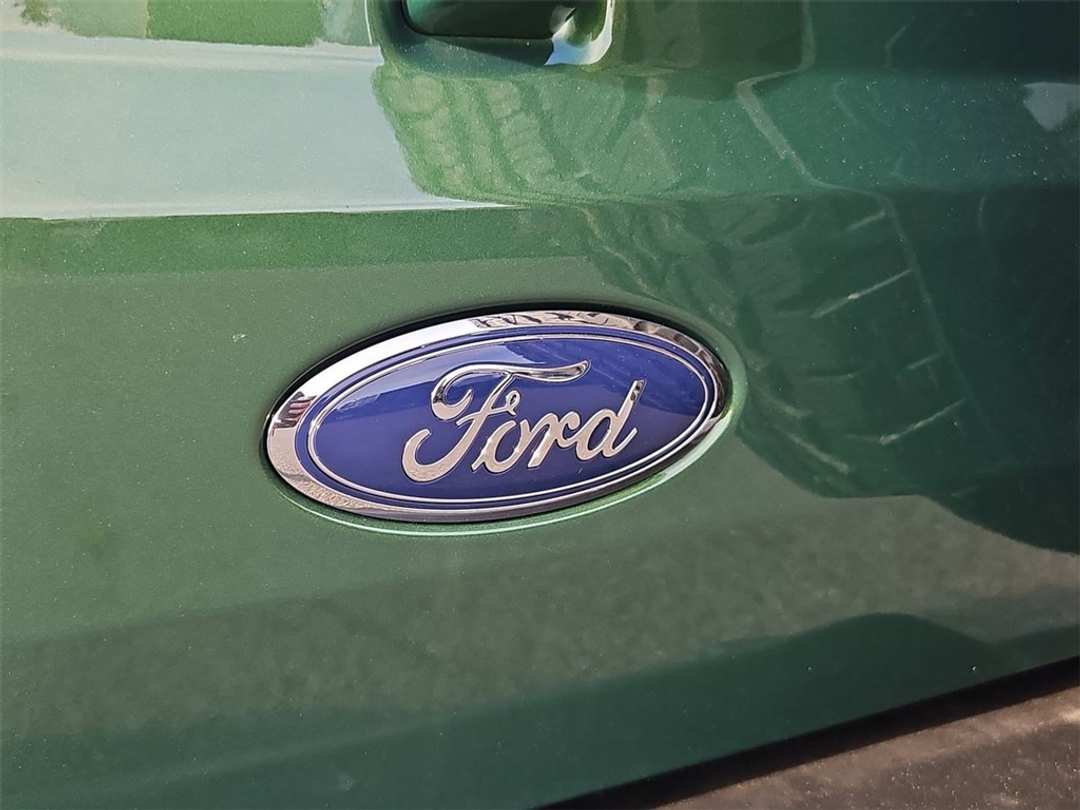 2025 Ford Bronco Outer Banks - Image 28