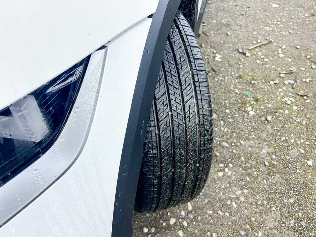 2026 Hyundai Ioniq 5 SEL - Image 3