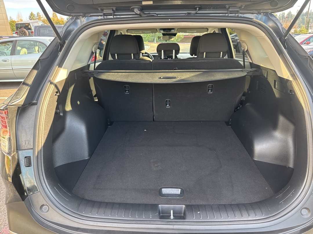 2024 Kia Sportage LX - Image 26