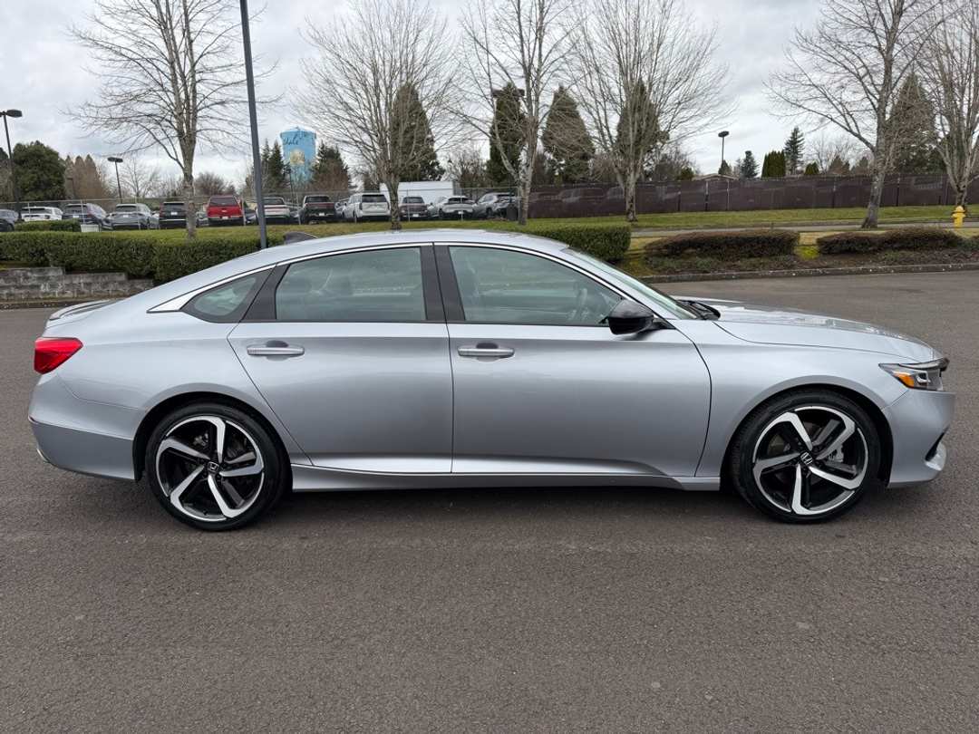 2021 Honda Accord Sport Special Edition - Image 9