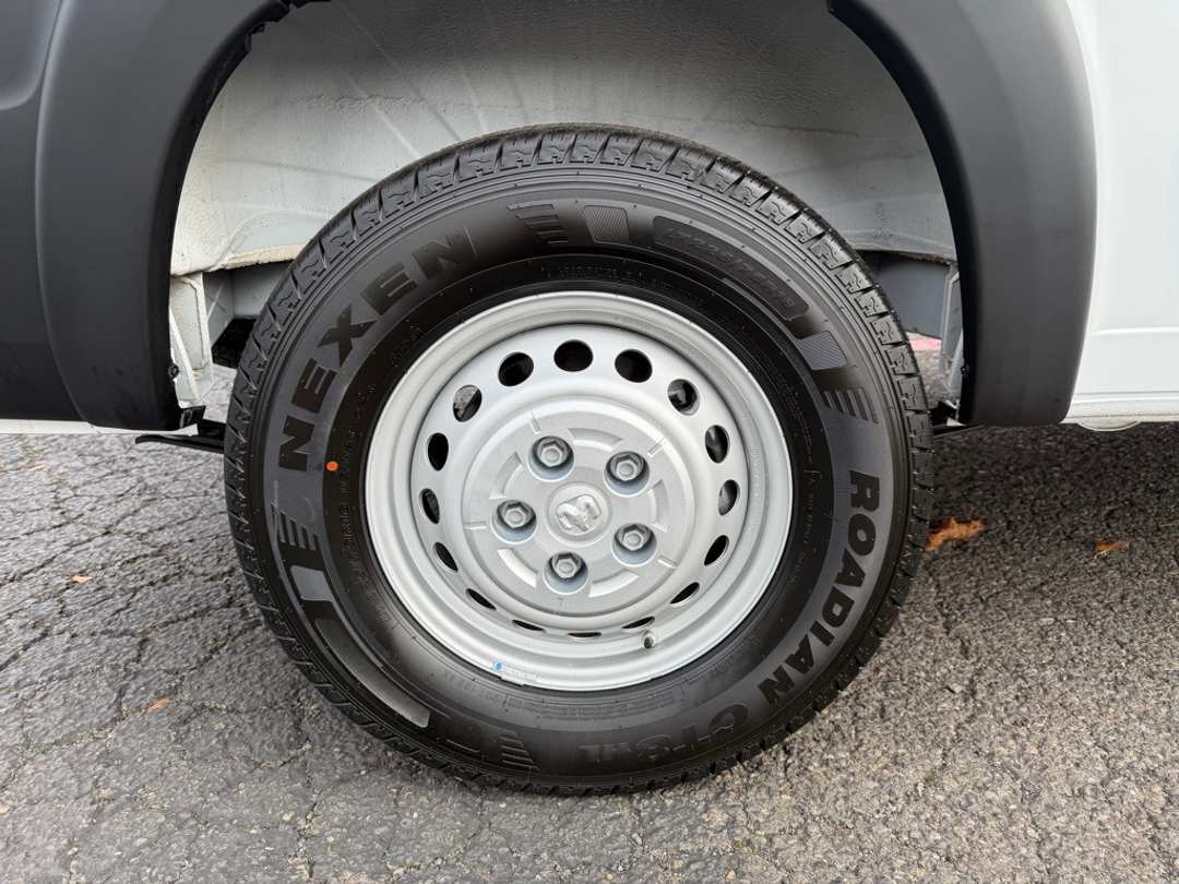 2026 Ram Promaster 2500 High Roof - Image 9