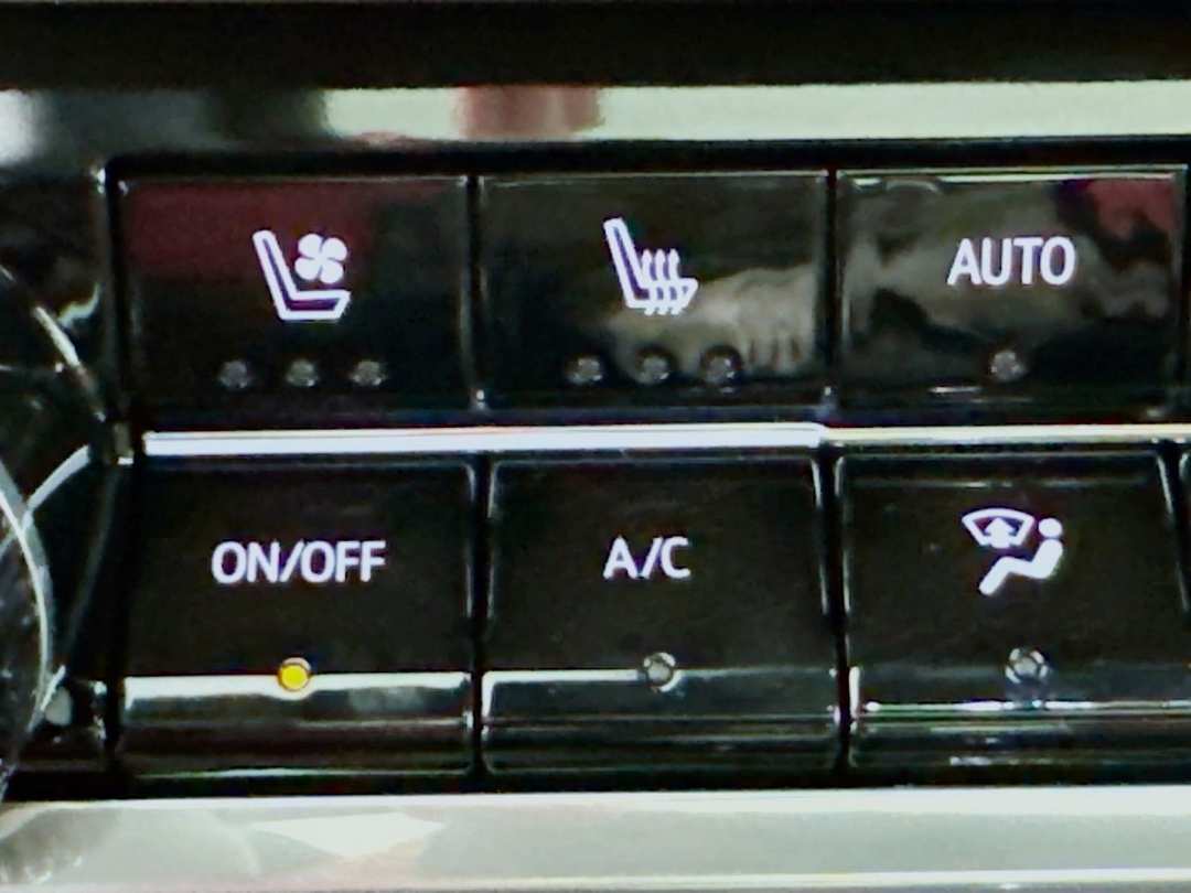 2026 Chevrolet Equinox ACTIV - Image 20