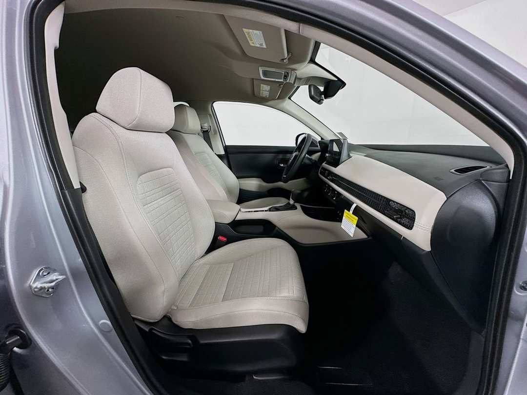 2026 Honda HR-V LX - Image 25