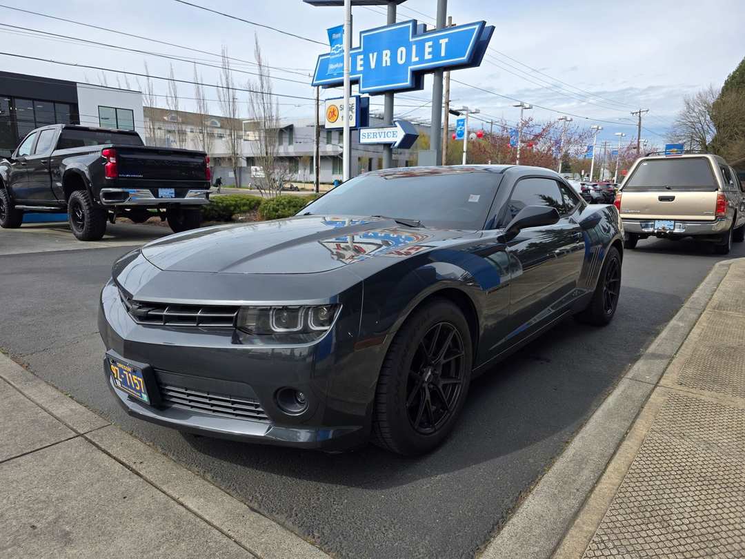 2014 Chevrolet Camaro 2LS - Image 2