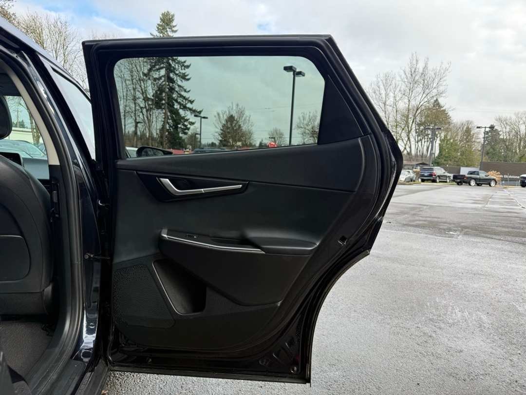 2024 Kia Ev6 Light - Image 20