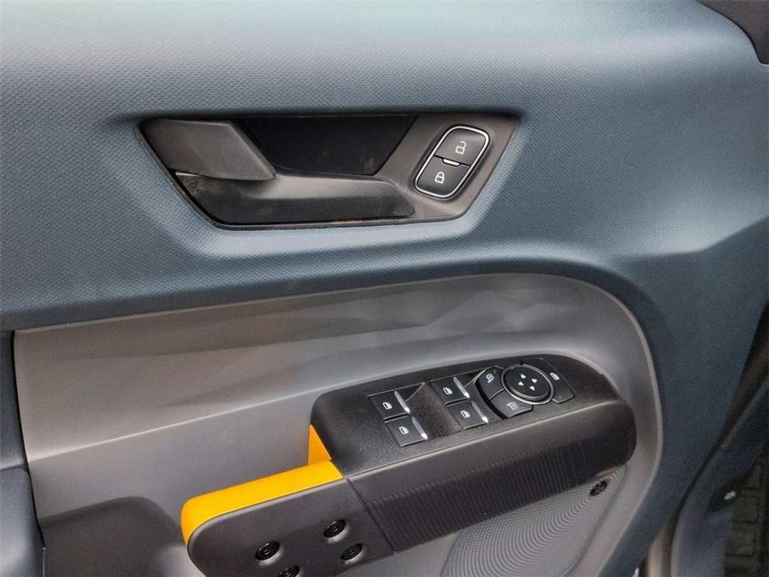 2026 Ford Maverick Tremor - Image 10